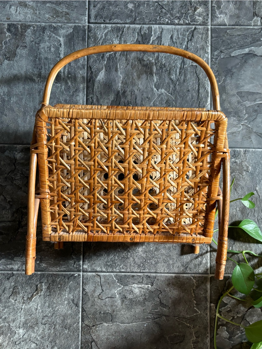 Wicker magazine holder